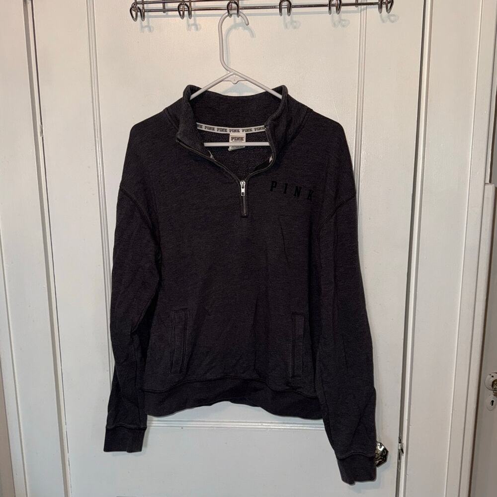 VS PINK Women's Pullover Quarter Zip Sweatshirt Graphic Logo size M